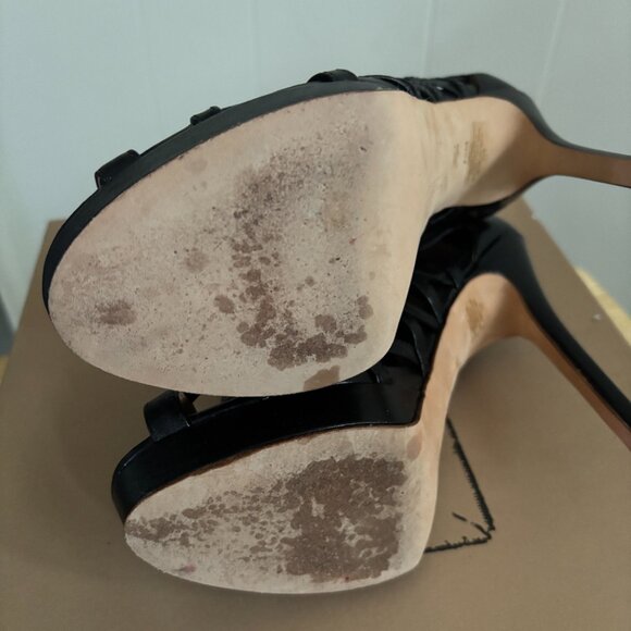 Nicole Miller Artelier 'Amelia' Caged Leather Platform Heels Black Size 7.5 - Picture 13 of 16